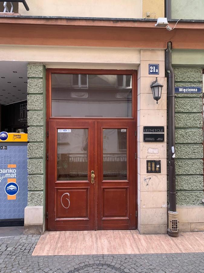 Rynek Więzienna *